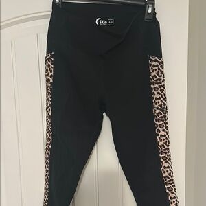 ZYIA Black and Brown Leopard Print Leggings High-Waisted